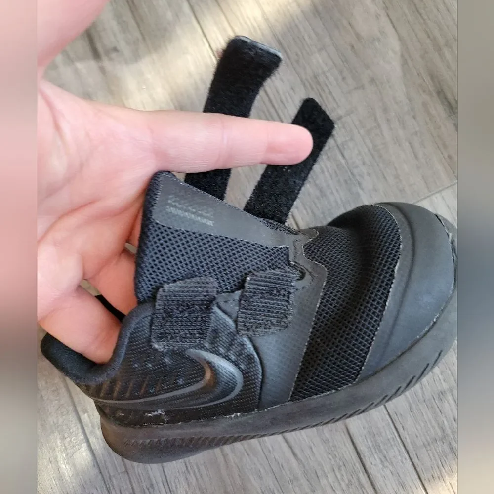 Nike good used